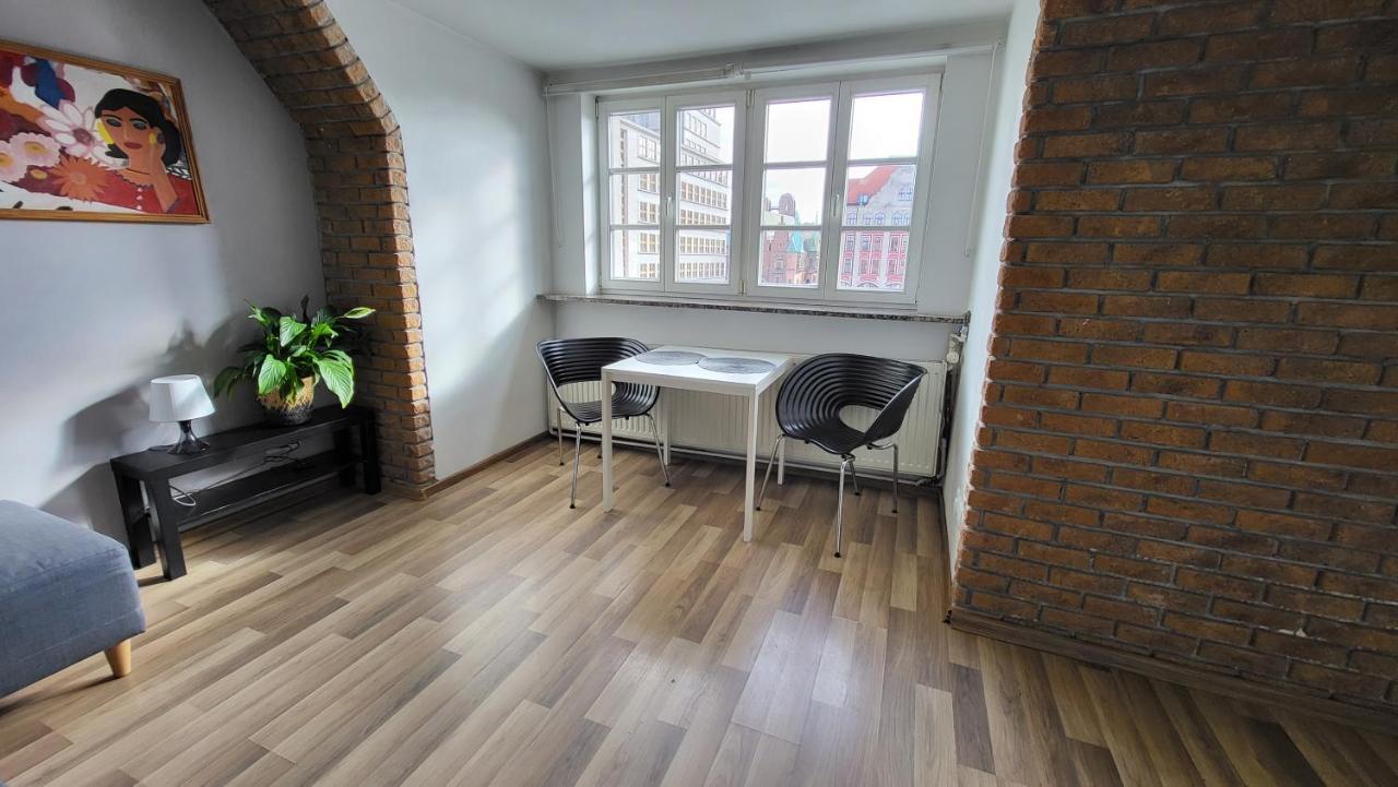Prywatne Studio Dla 4 Osob Z Widokiem Na Rynek I Plac Solny! Breslau Exterior foto
